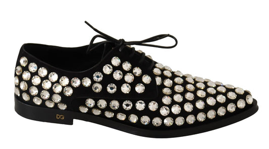 Elegantes zapatos planos con cordones y adornos de cristales de Dolce & Gabbana