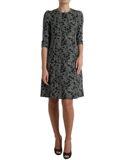 Vestido mini elegante con escote en V y diseño de chevron de Dolce & Gabbana