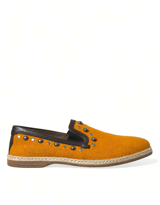 Mocasines de lona naranja con tachuelas exclusivos de Dolce & Gabbana
