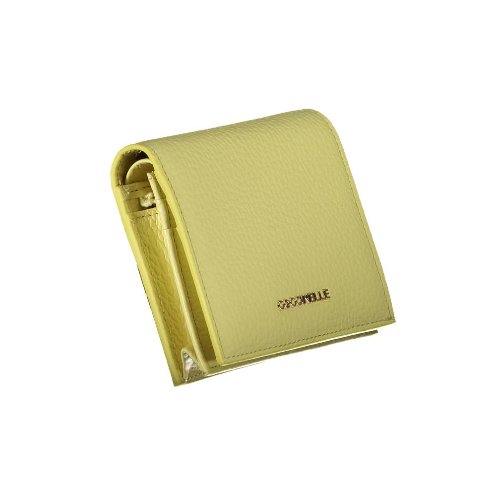 Cartera de cuero amarilla