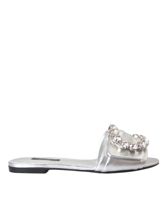Sandalias planas de piel con cristales plateados de Dolce & Gabbana