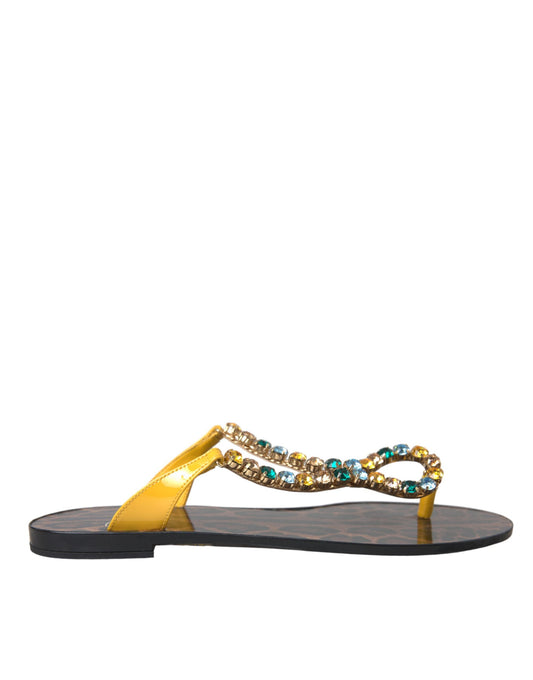 Sandalias y chanclas con cristales multicolor de Dolce & Gabbana