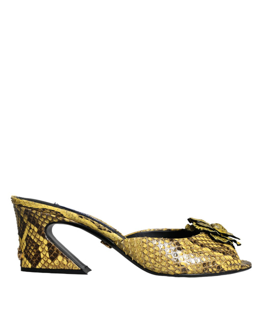 Zapatos tipo chanclas con tacón de bloque de piel amarilla de Dolce & Gabbana