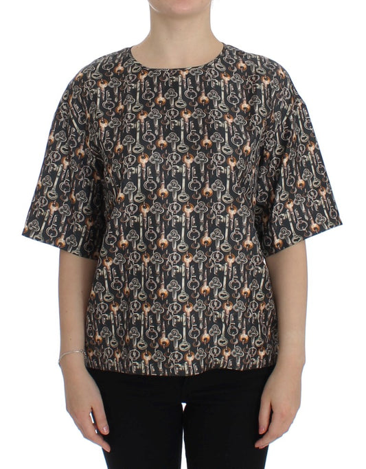 Blusa de seda Enchanted Sicily de Dolce & Gabbana con estampado de llaves medievales