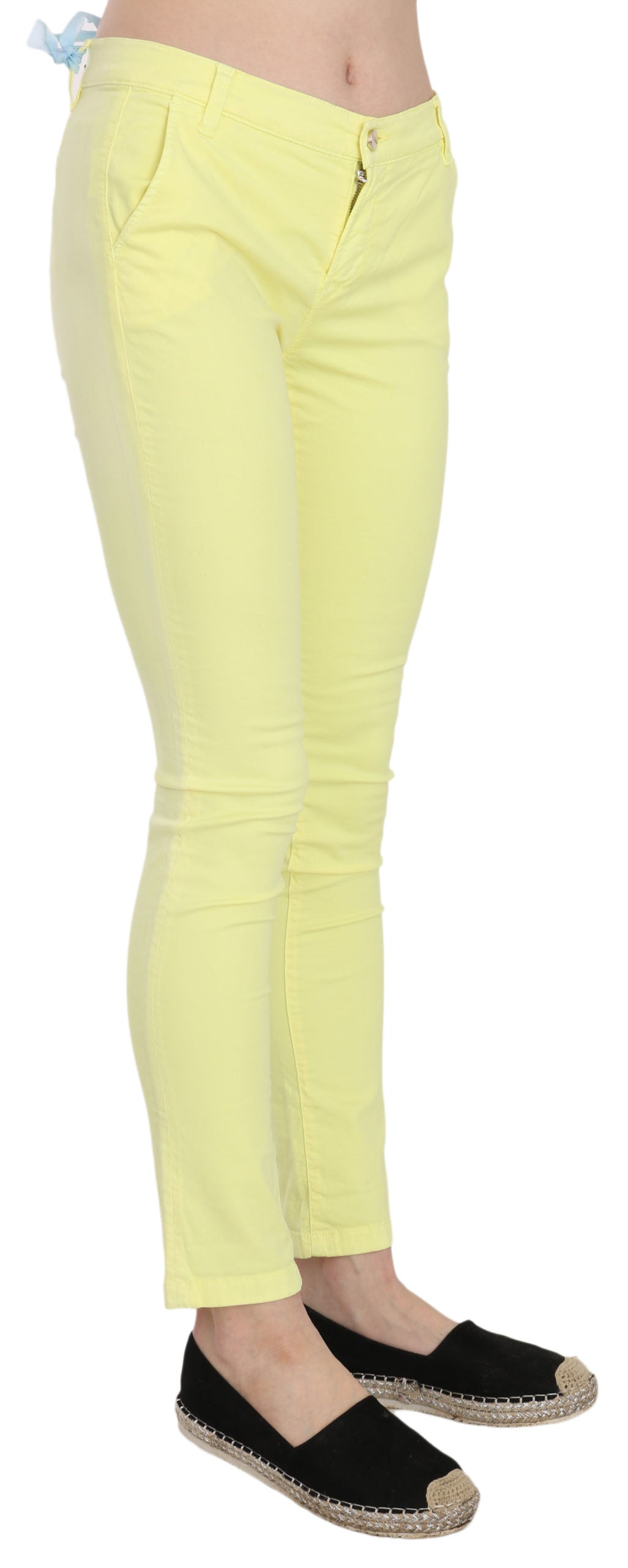 Pantalones casuales ajustados de cintura baja color amarillo chic de PINKO