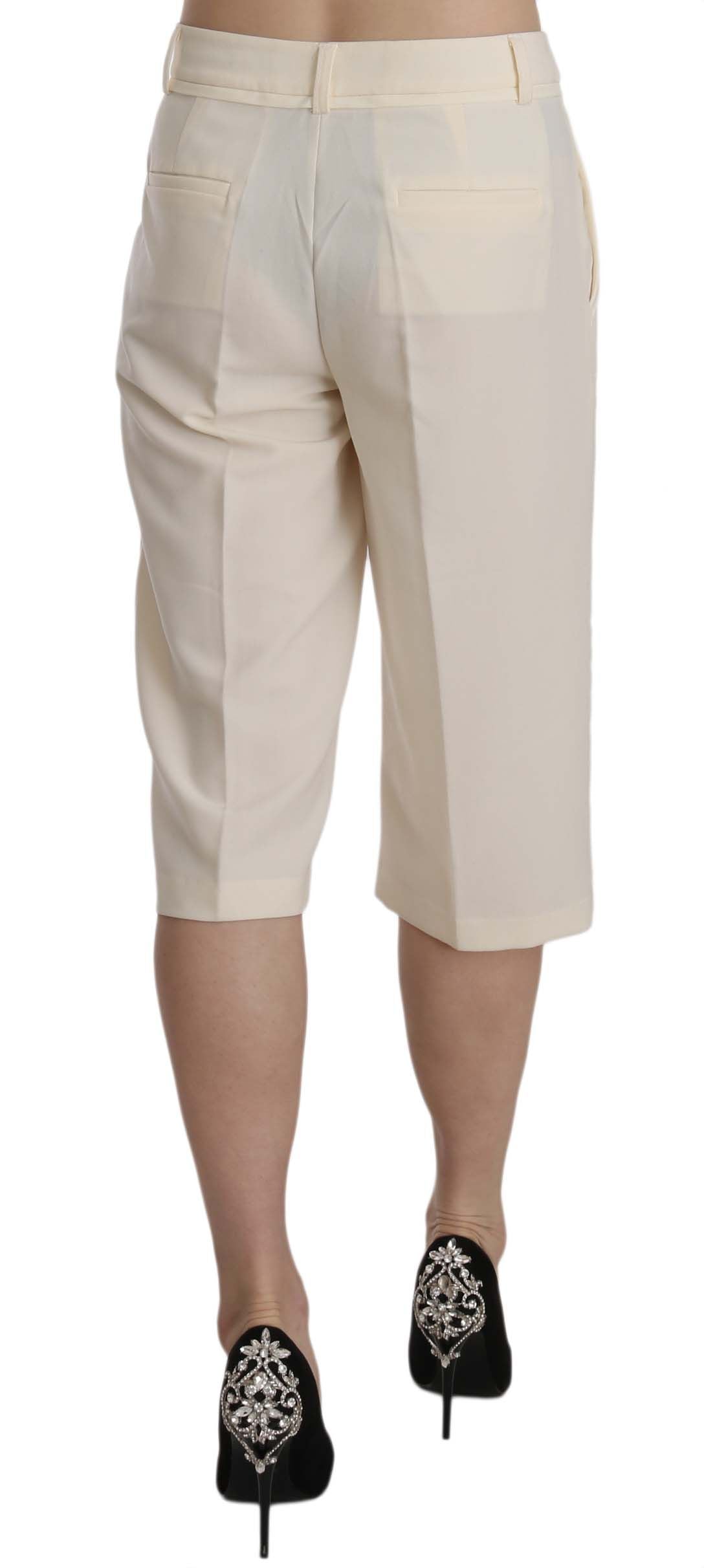 Pantalones rectos elegantes de Silvian Heach en color crema