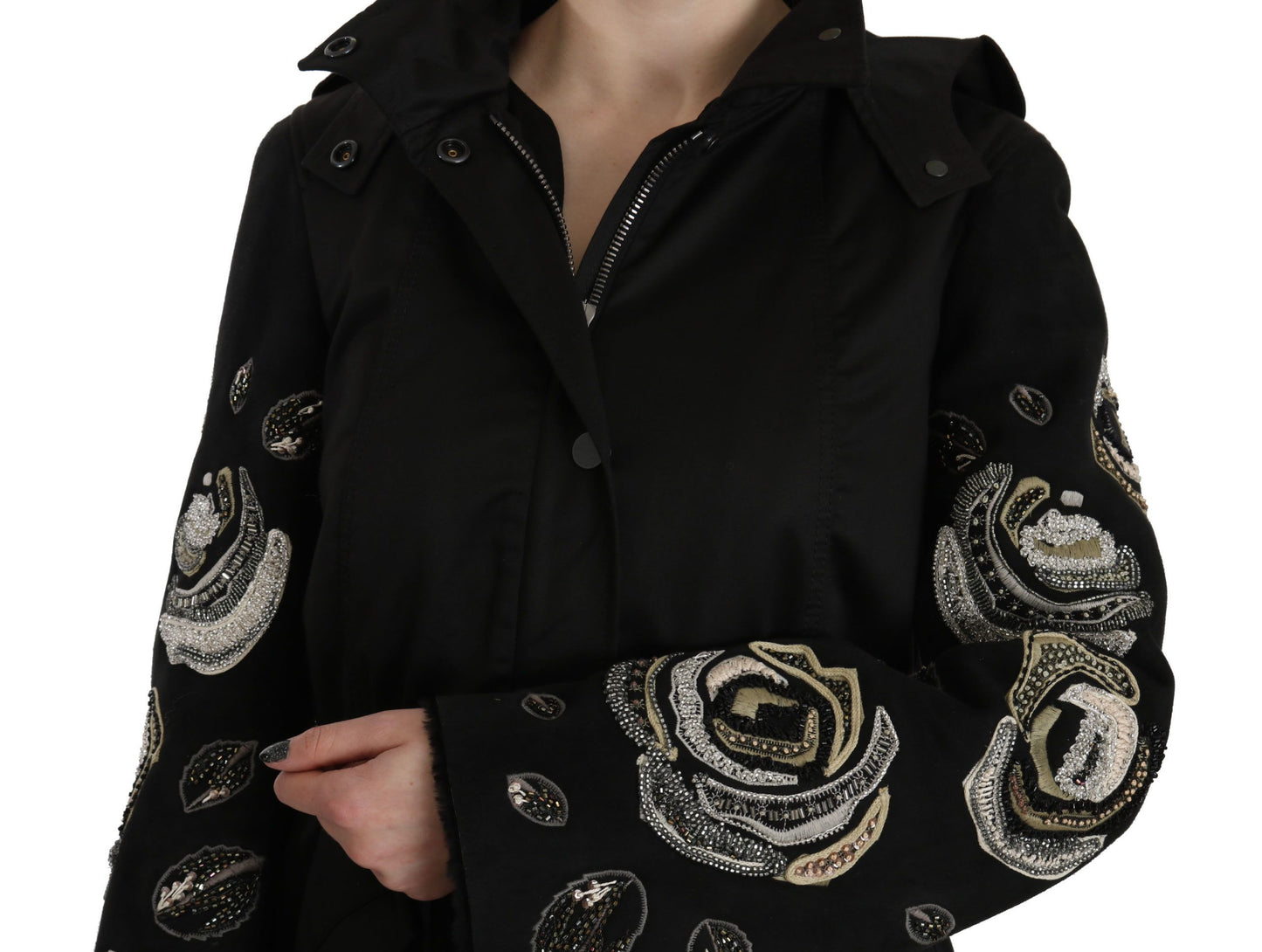 Parka elegante con cuentas negras de John Richmond para mujer