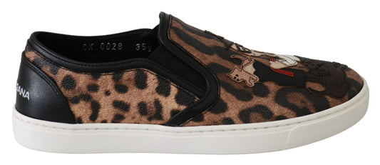Mocasines elegantes con estampado de leopardo de Dolce & Gabbana para una comodidad elegante