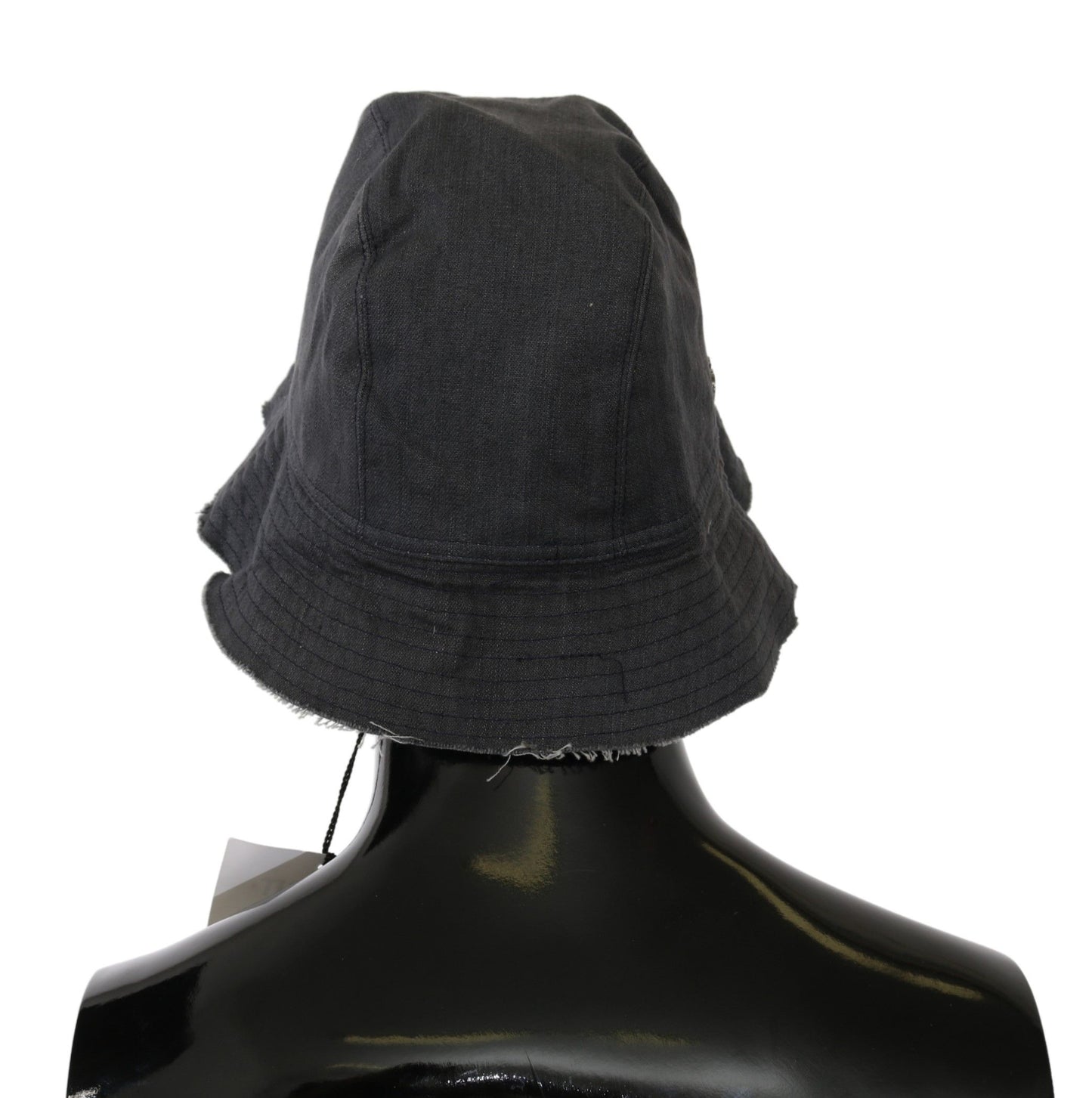 Sombrero de pescador negro elegante de Costume National: accesorio atemporal