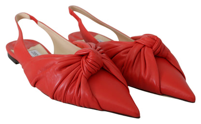 Zapatos planos de cuero con punta en rojo Chic de Jimmy Choo