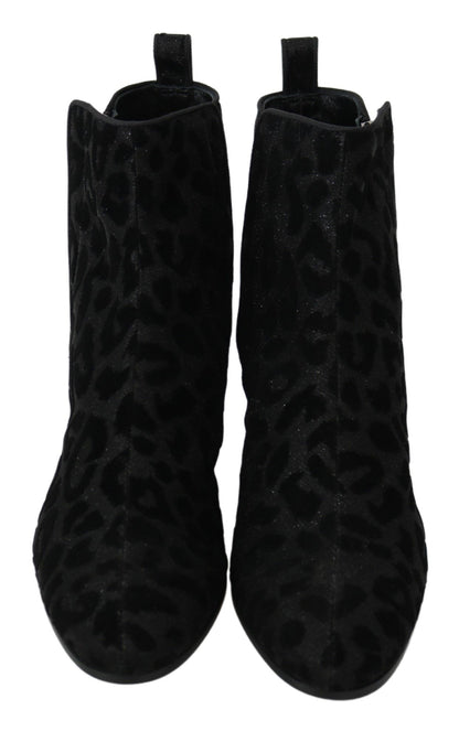 Botas cortas elegantes con estampado de leopardo en color negro de Dolce &amp; Gabbana