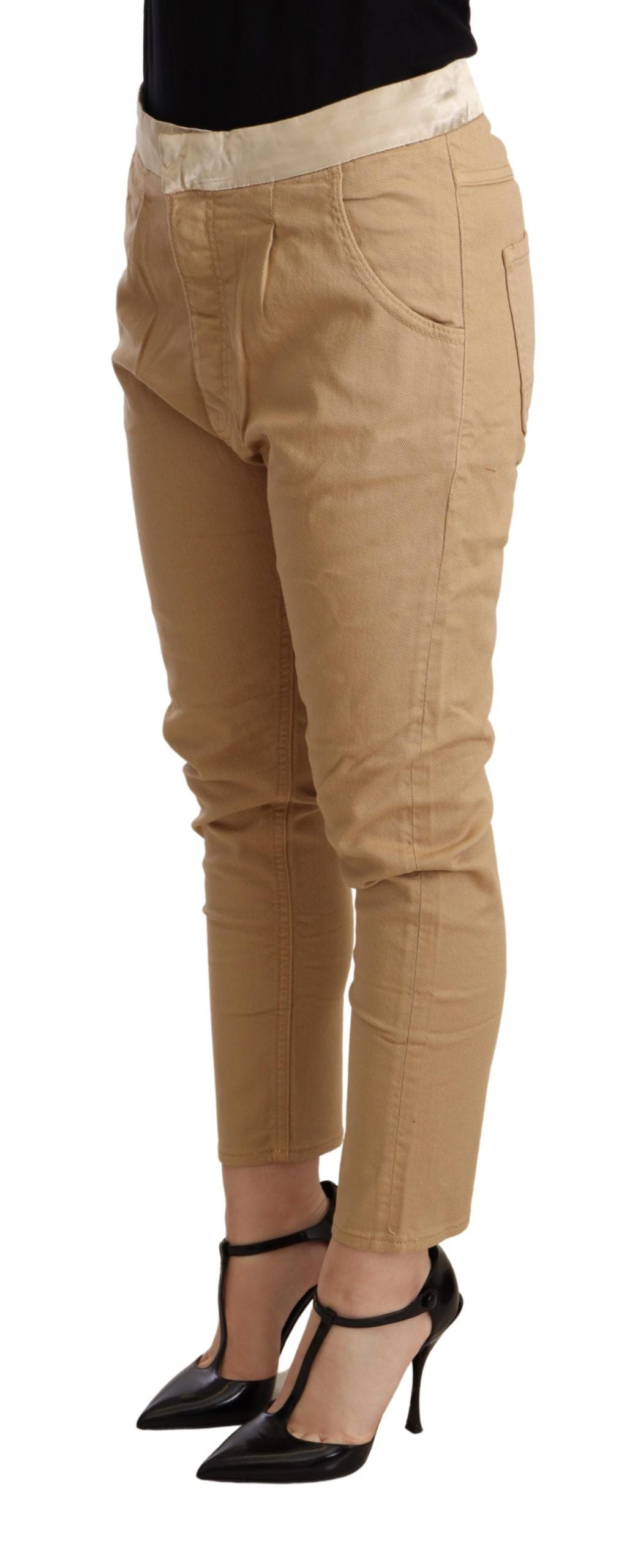 Pantalones ajustados de talle medio en color beige CYCLE