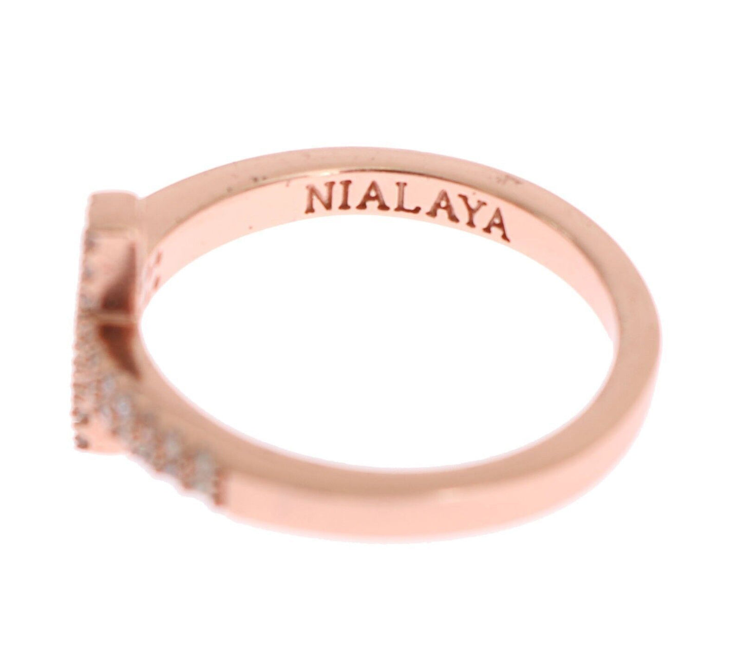 Anillo elegante de plata con incrustaciones de cristal rosa de Nialaya