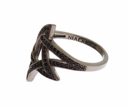 Anillo elegante Nialaya de plata rodiada negra con cristales de circonita cúbica