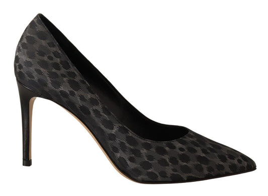 Tacones elegantes de piel con estampado de leopardo negro de Sofia