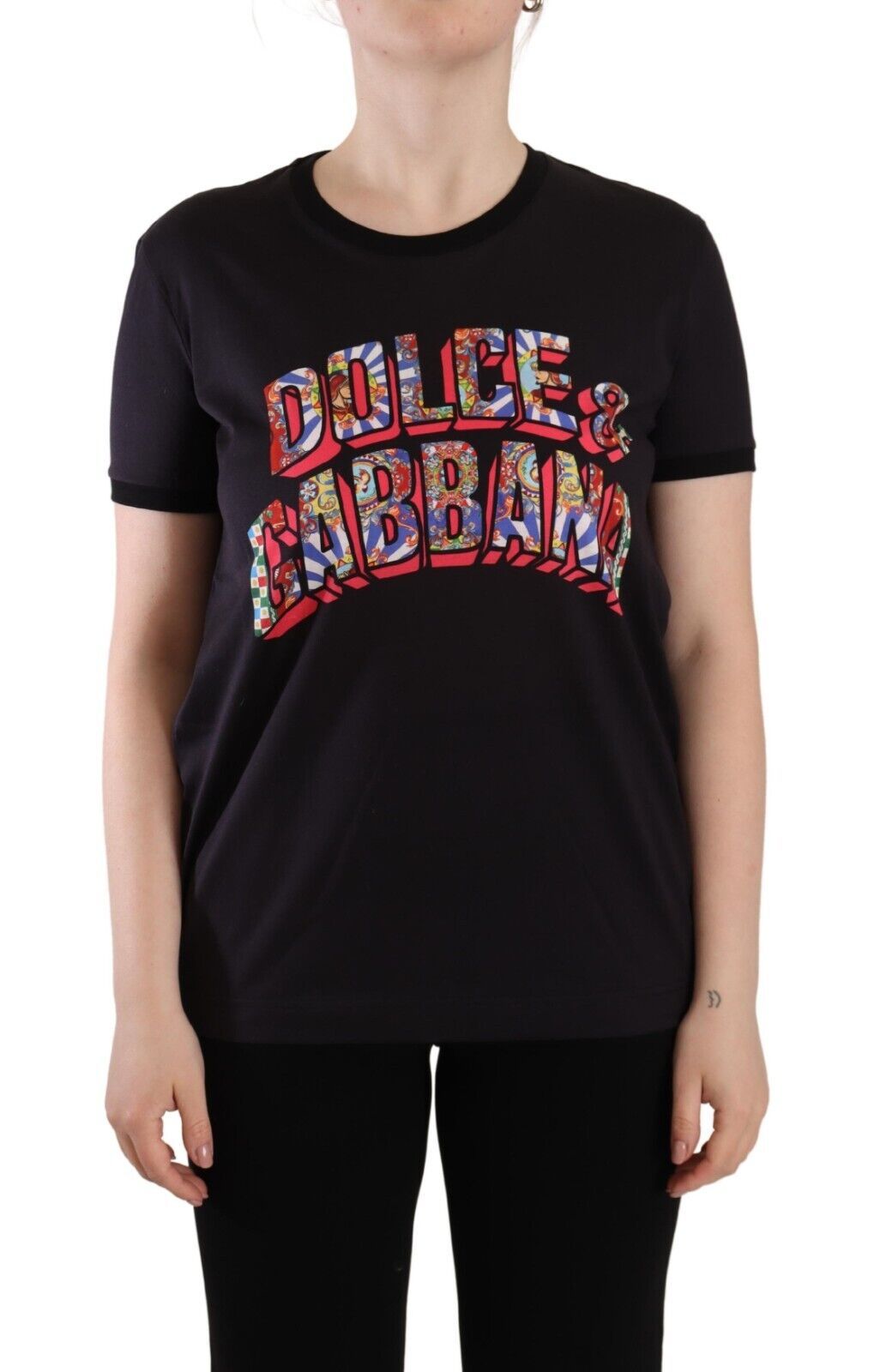 Camiseta elegante negra con cuello redondo y logotipo de Dolce &amp; Gabbana