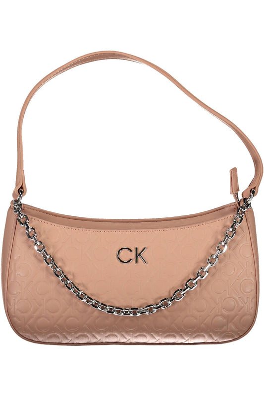 Bolso Calvin Klein Chic con asa de cadena en color rosa y detalles en contraste