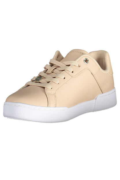 Tommy Hilfiger eleva tus pasos con elegantes zapatillas rosas con cordones
