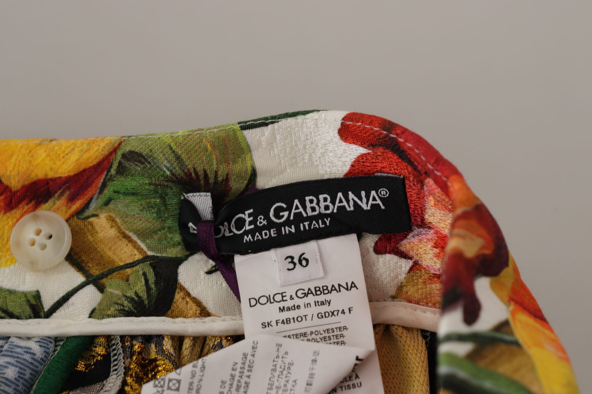 Falda larga de talle alto con estampados sicilianos de Dolce &amp; Gabbana