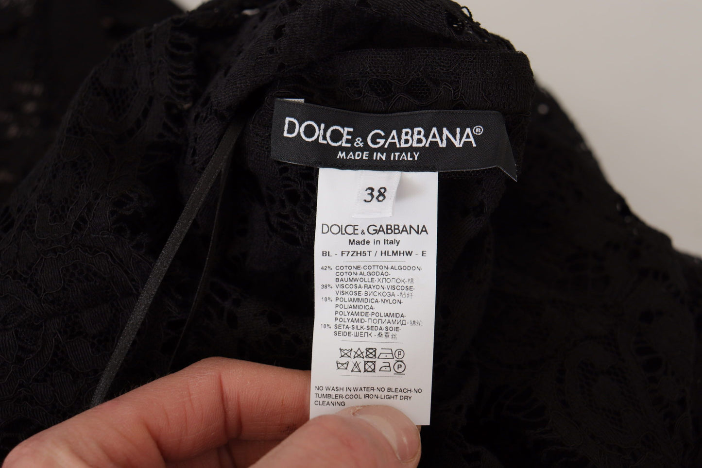 Blusa elegante de manga larga negra de Dolce &amp; Gabbana