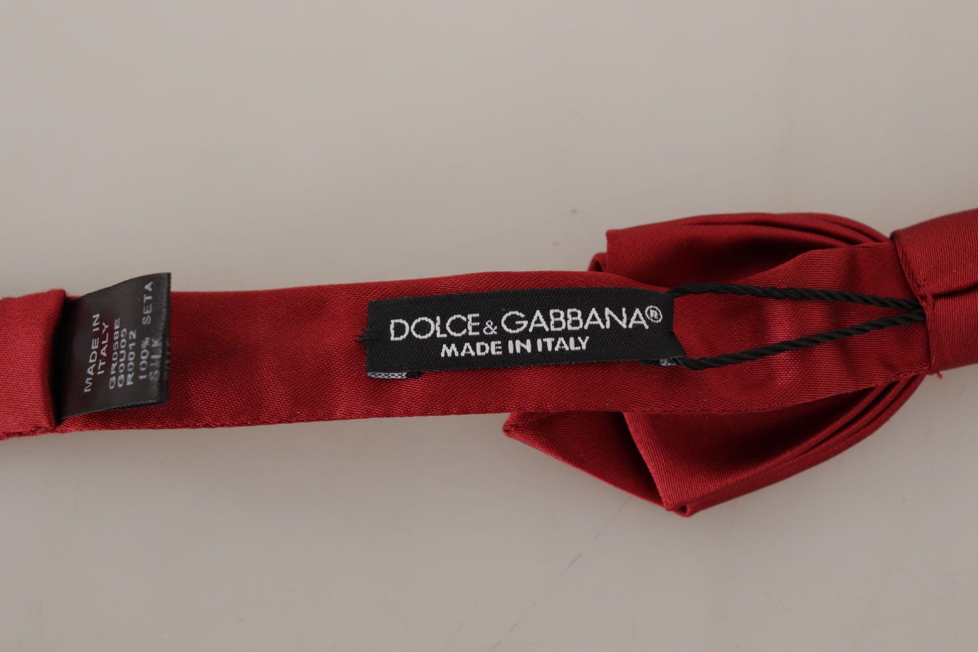 Pajarita elegante de seda roja de Dolce &amp; Gabbana