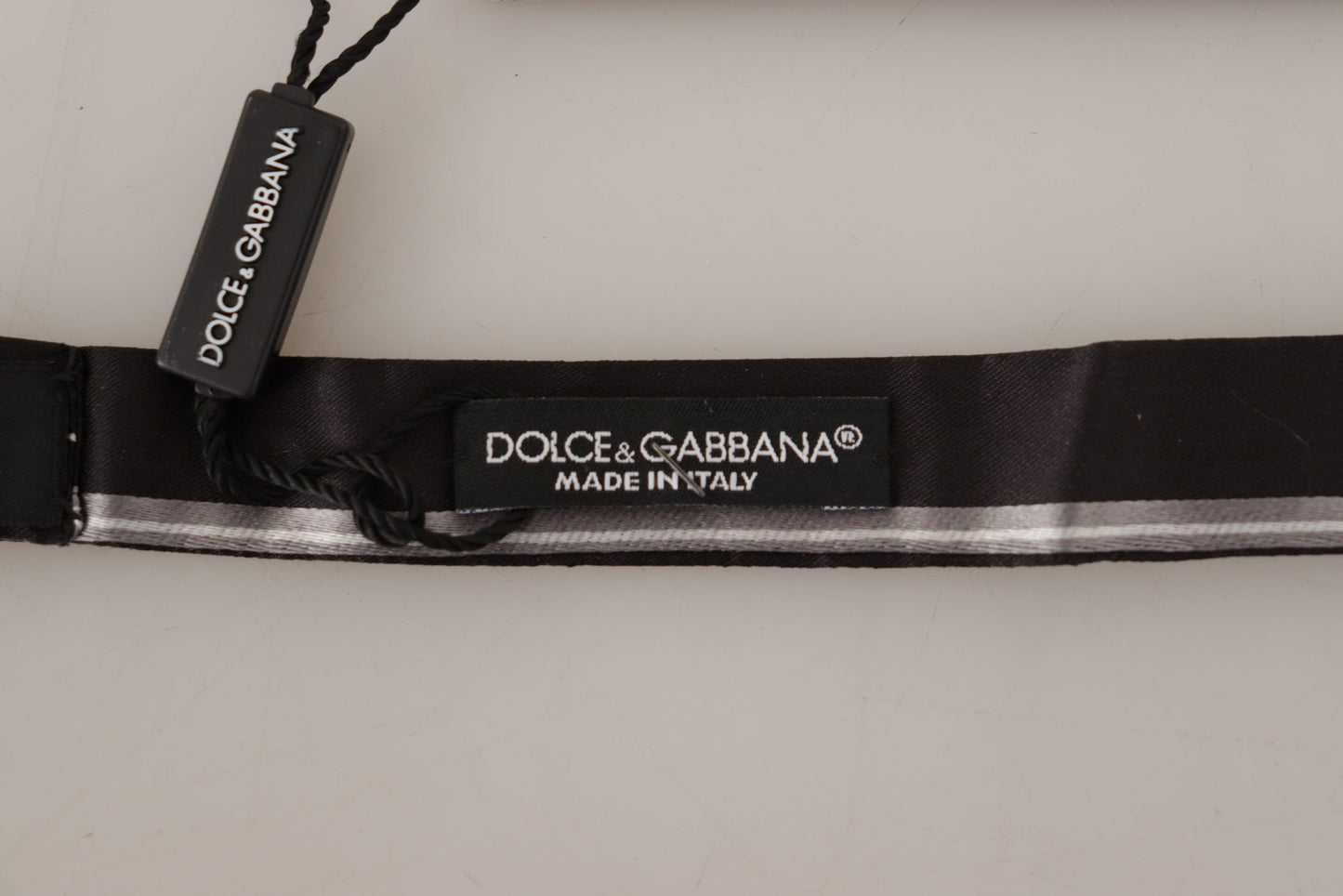 Pajarita elegante de seda Dolce &amp; Gabbana en negro y gris