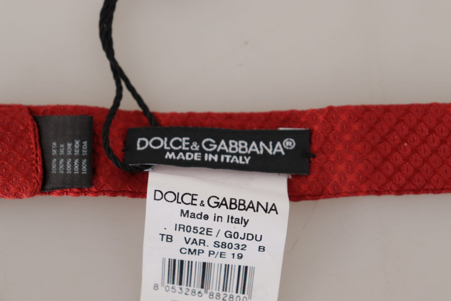 Pajarita elegante de seda roja de Dolce &amp; Gabbana