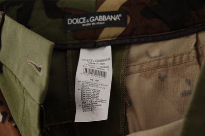 Pantalones cortos de cintura alta en verde militar de Dolce &amp; Gabbana