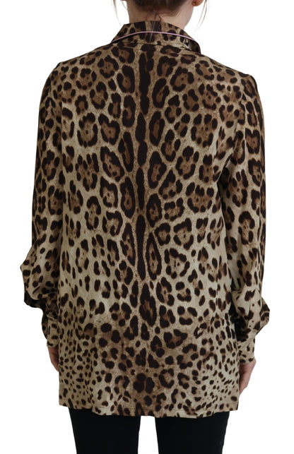 Blusa elegante con cuello y estampado de leopardo de seda de Dolce &amp; Gabbana