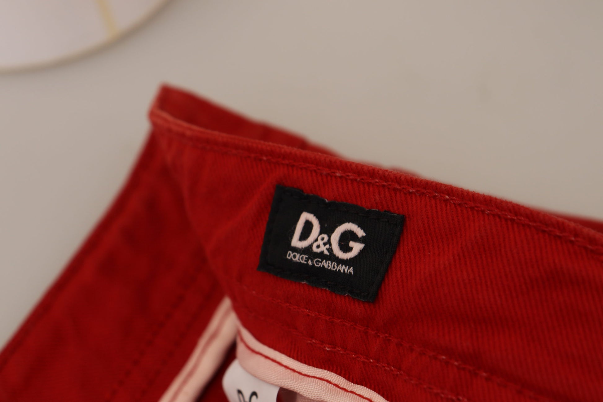 Pantalones vaqueros de algodón rojos elegantes de Dolce &amp; Gabbana