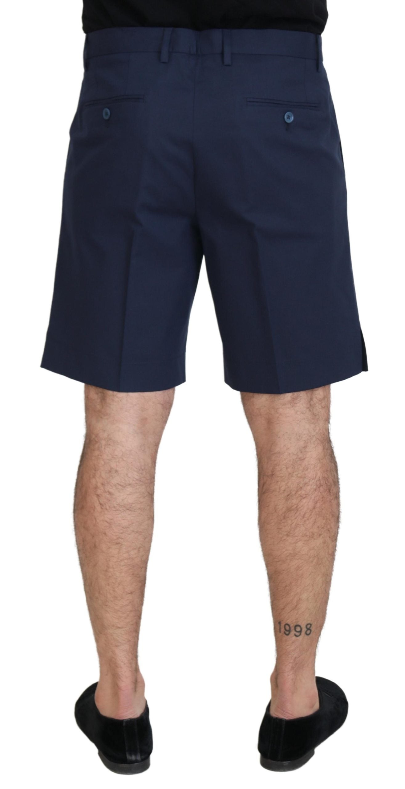 Elegantes pantalones cortos chinos azules de Dolce &amp; Gabbana