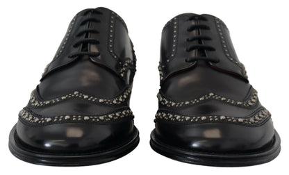 Elegantes zapatos Derby negros con tachuelas de Dolce &amp; Gabbana