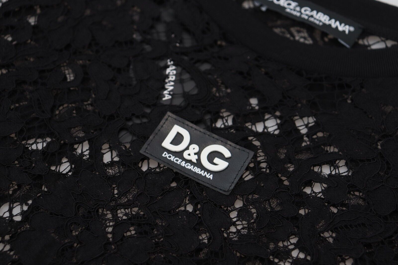 Vestido recto elegante de encaje floral negro de Dolce &amp; Gabbana