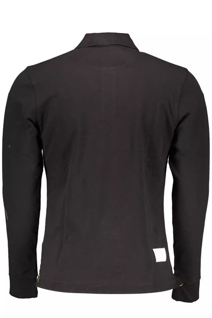 Polo clásico elegante con detalles en contraste de La Martina