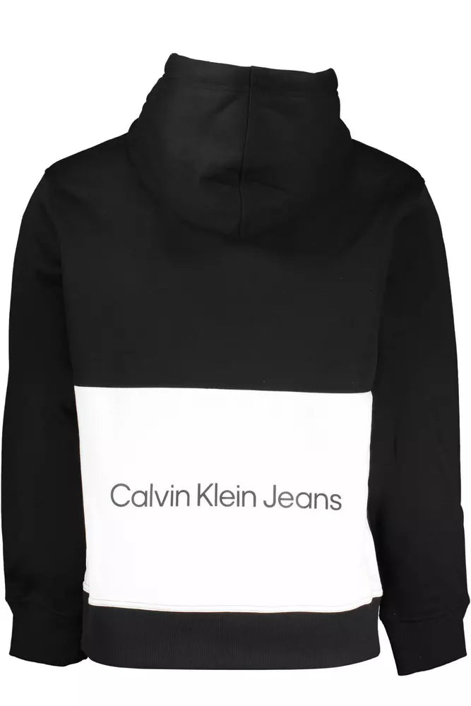 Sudadera con capucha elegante de Calvin Klein con detalles en contraste