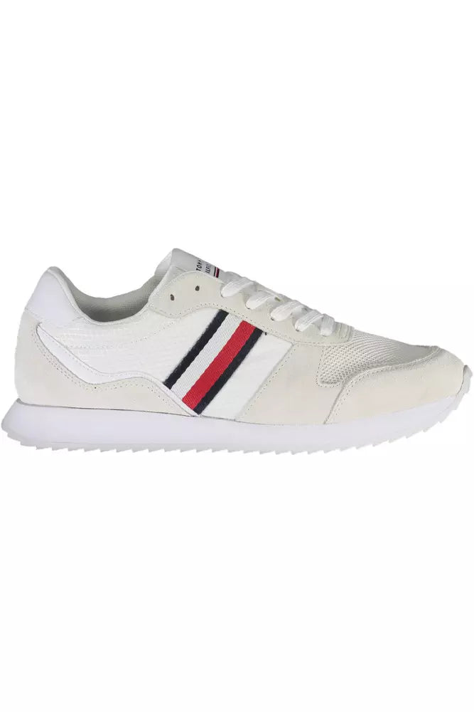 Zapatillas blancas con logo de Tommy Hilfiger que son ecológicas