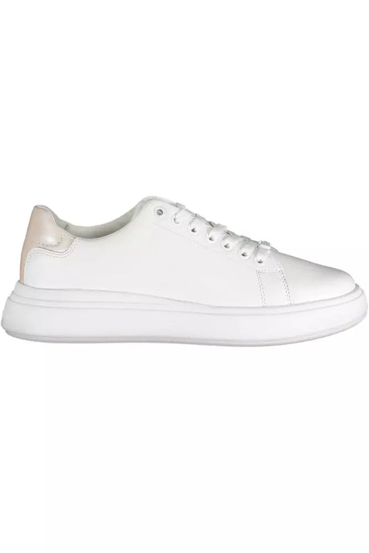 Zapatillas blancas con cordones y detalle de logotipo de Calvin Klein Chic