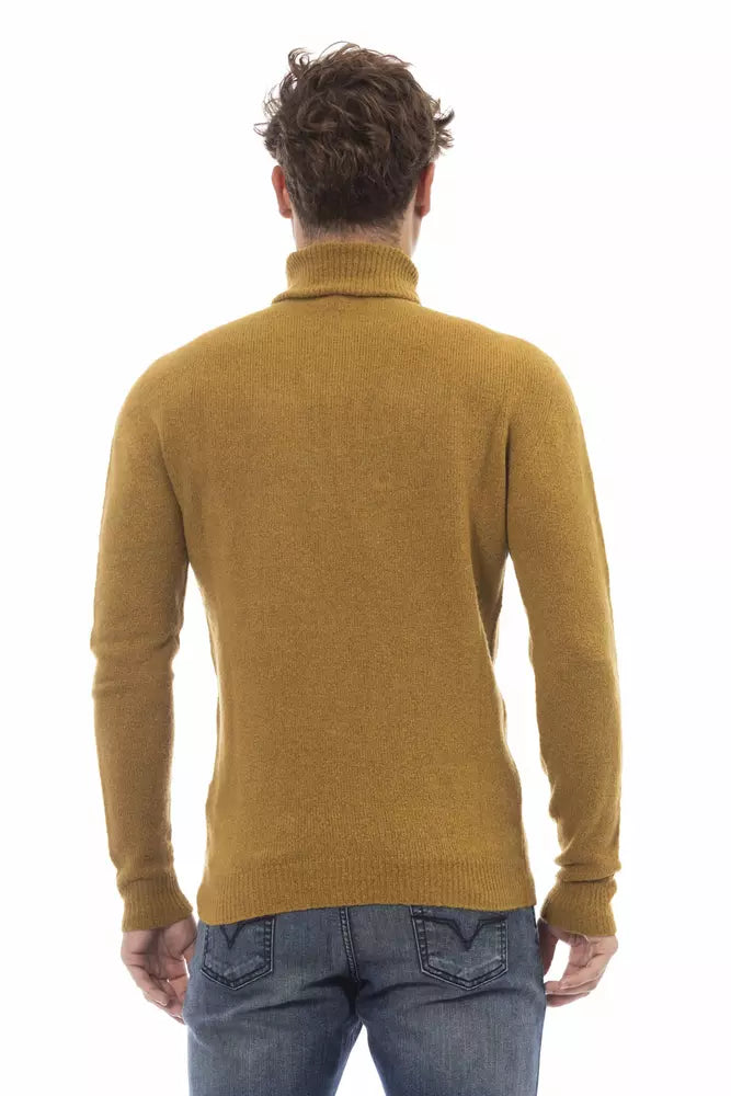 Suéter de alpaca marrón para hombre de Alpha Studio
