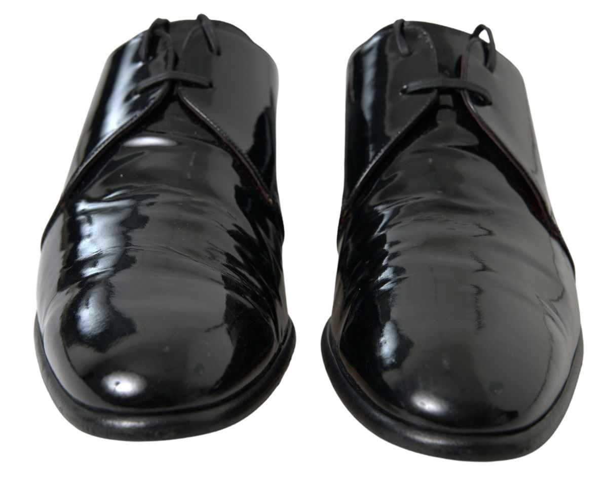 Zapatos formales elegantes de charol negro para hombre de Dolce &amp; Gabbana