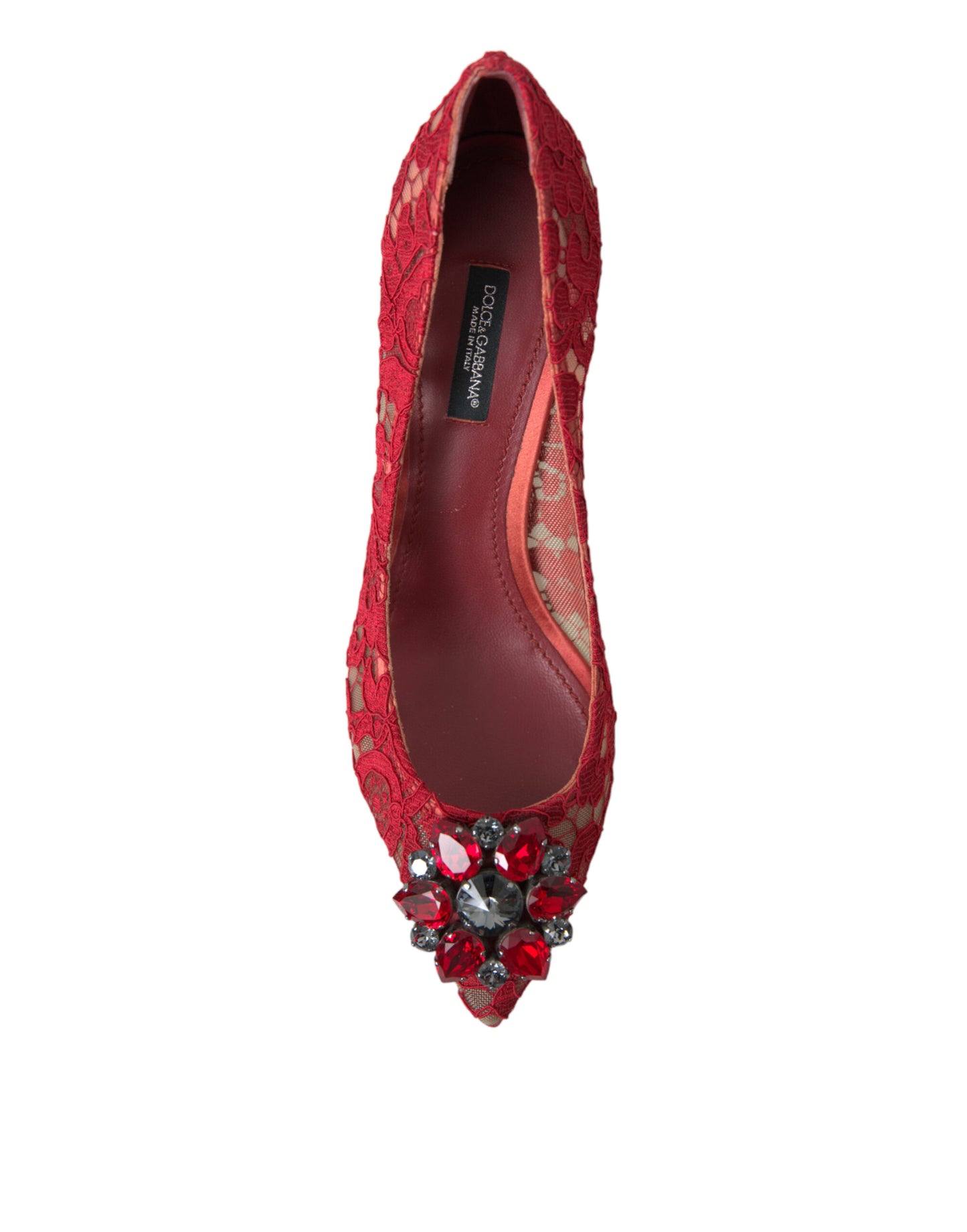 Tacones de encaje rojo radiante con cristales de Dolce &amp; Gabbana