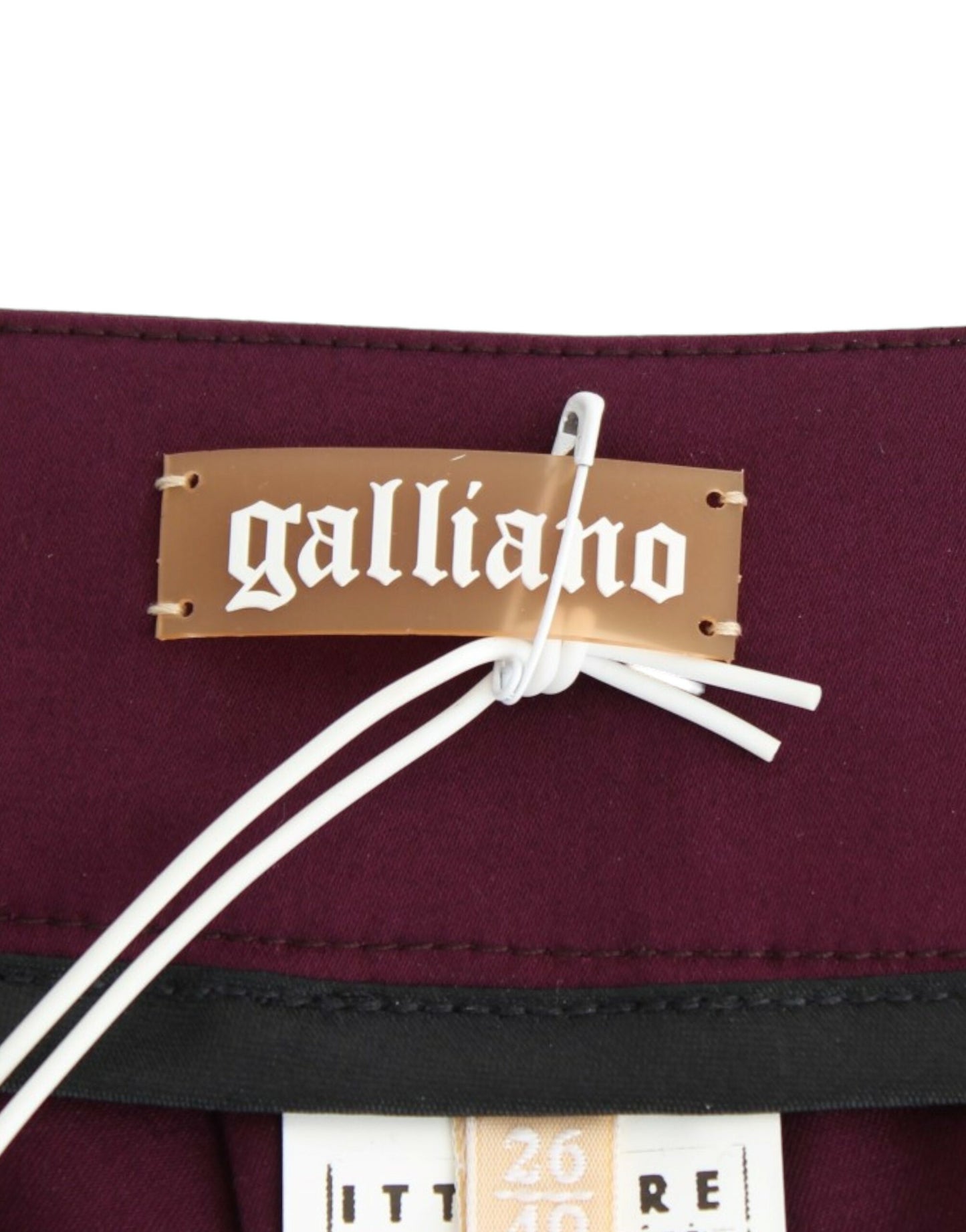 Pantalones pitillo morados elegantes de John Galliano