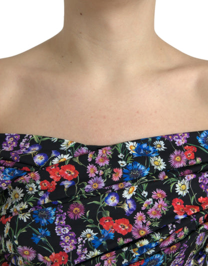 Vestido elegante con hombros descubiertos y estampado floral de Dolce &amp; Gabbana
