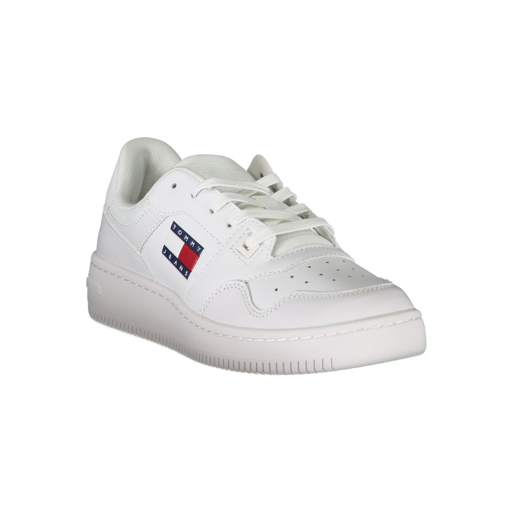 Zapatillas clásicas blancas con cordones y detalles en contraste de Tommy Hilfiger