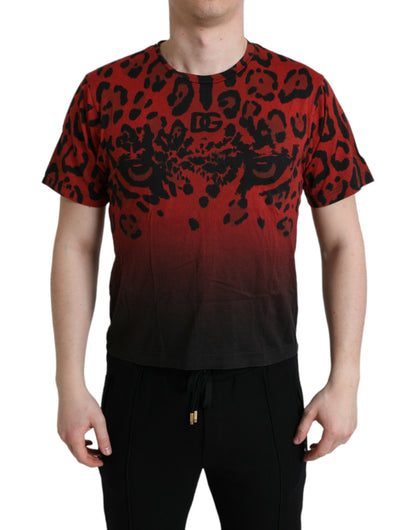 Camiseta de cuello redondo con estampado de leopardo rojo de Dolce &amp; Gabbana