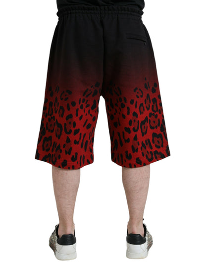 Bermudas de algodón con estampado de leopardo rojo de Dolce &amp; Gabbana