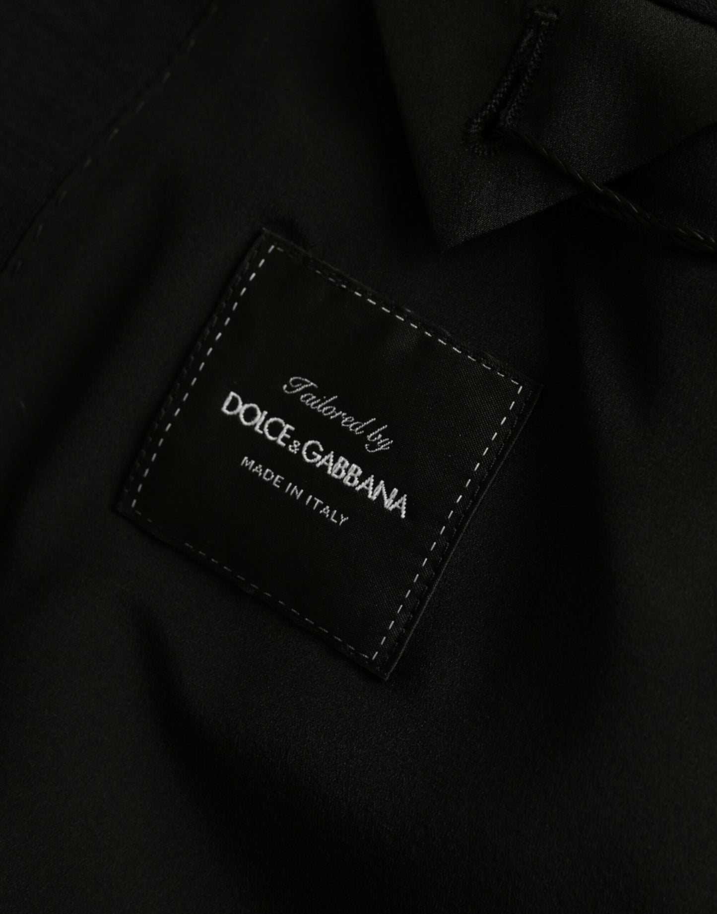 Blazer de botonadura sencilla con muescas de lana negra de Dolce &amp; Gabbana