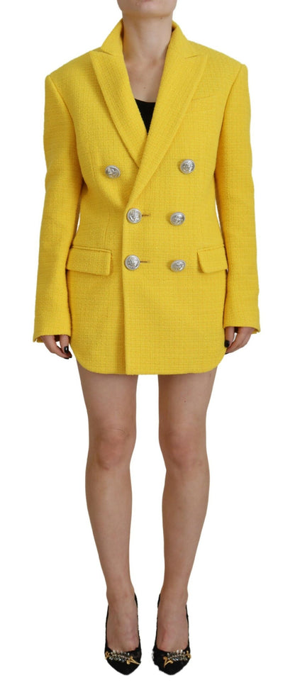 Conjunto de blazer y pantalón corto con doble botonadura y cuello alto en amarillo de Dsquared²