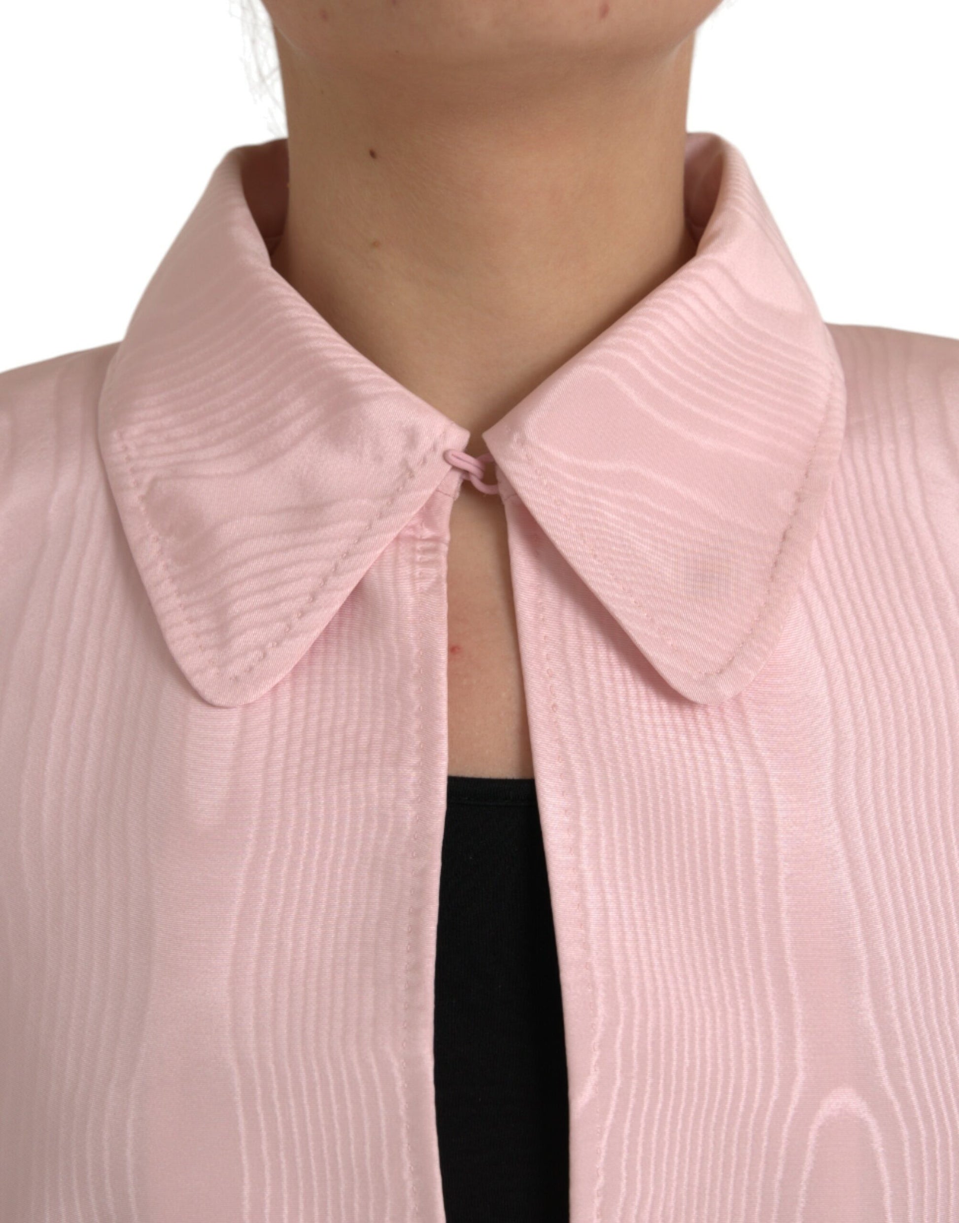 Chaqueta larga tipo capa de seda rosa claro de Dolce &amp; Gabbana