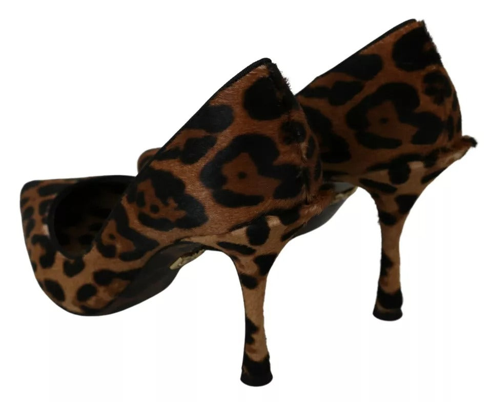 Zapatos de tacón de pelo de poni con estampado de leopardo marrón de Dolce &amp; Gabbana