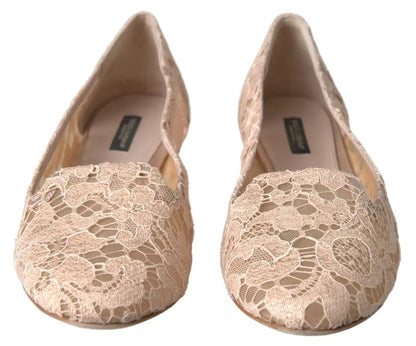 Mocasines planos con encaje floral en beige de Dolce &amp; Gabbana